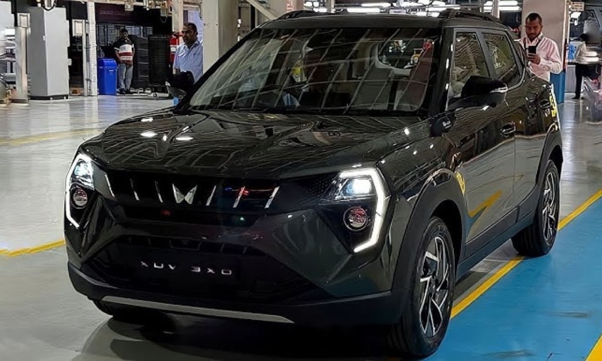 Mahindra XUV 3XO